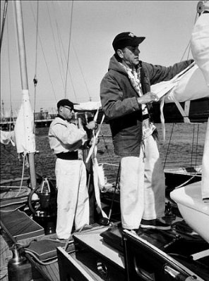 Humphrey Bogart photo