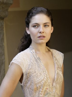 Alexa Davalos photo