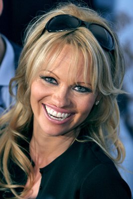 Pamela Anderson photo