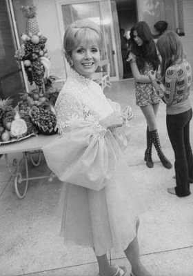 Debbie Reynolds photo