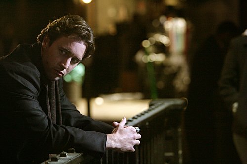 Alex O'Loughlin photo