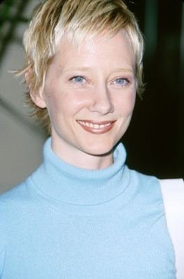 Anne Heche photo