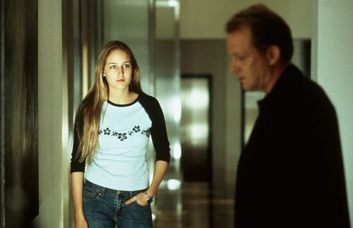 Leelee Sobieski photo