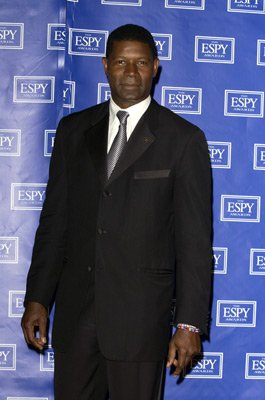 Dennis Haysbert photo