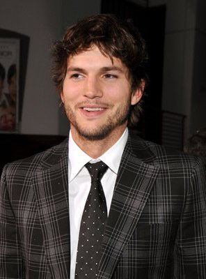 Ashton Kutcher photo