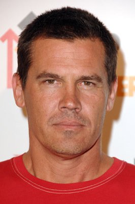 Josh Brolin photo