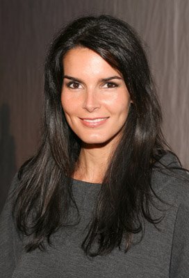 Angie Harmon photo
