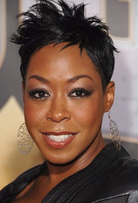 Tichina Arnold photo