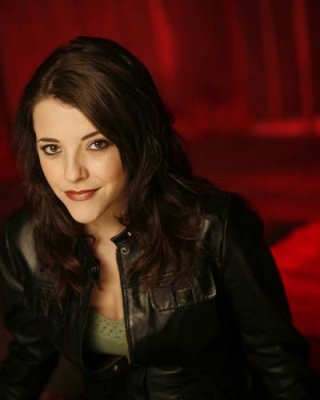 Paula Brancati photo