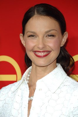 Ashley Judd photo