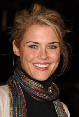 Rachael Taylor photo