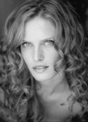 Rebecca Mader photo