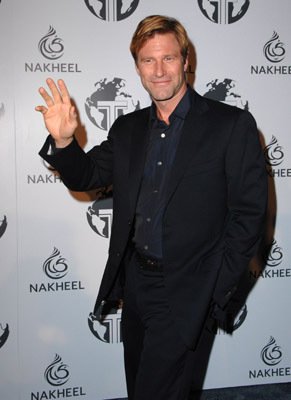Aaron Eckhart photo