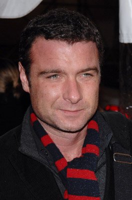 Liev Schreiber photo