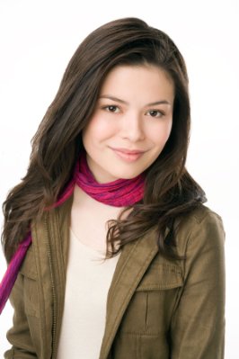 Miranda Cosgrove photo