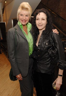 Bebe Neuwirth photo