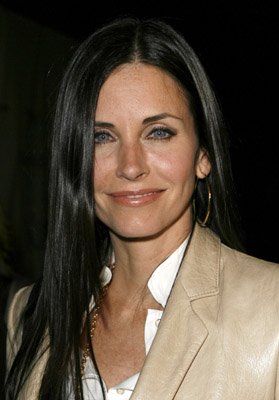 Courteney Cox photo