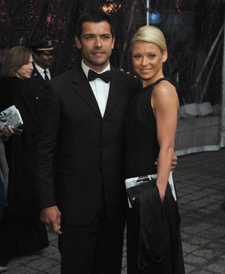 Mark Consuelos photo