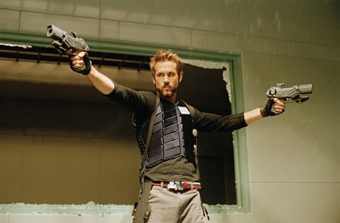 Ryan Reynolds photo