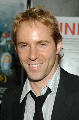 Alessandro Nivola photo