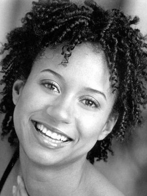 Tracie Thoms photo