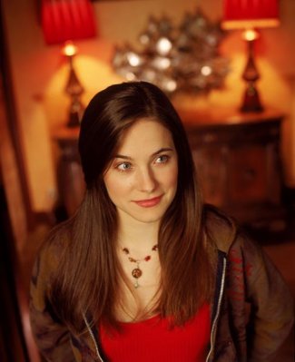 Caroline Dhavernas photo