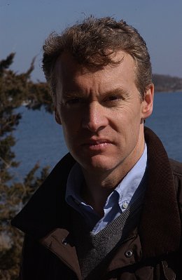 Tate Donovan photo