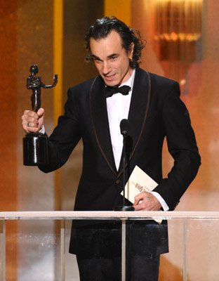 Daniel Day-Lewis photo