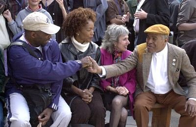 Angela Bassett photo