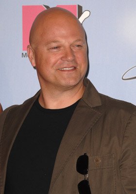 Michael Chiklis photo