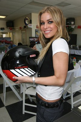 Carmen Electra photo
