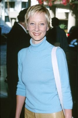 Anne Heche photo