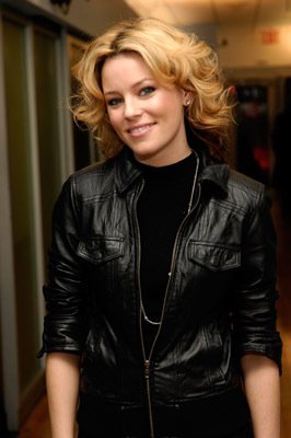 Elizabeth Banks photo