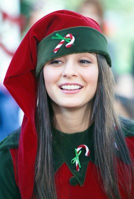 Shiri Appleby photo
