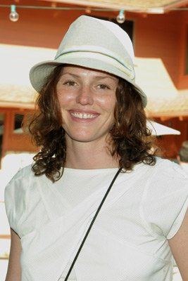 Jorja Fox photo