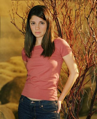 Shiri Appleby photo