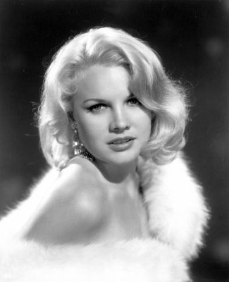 Carroll Baker photo
