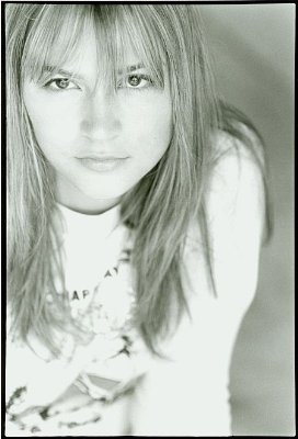 Samaire Armstrong photo