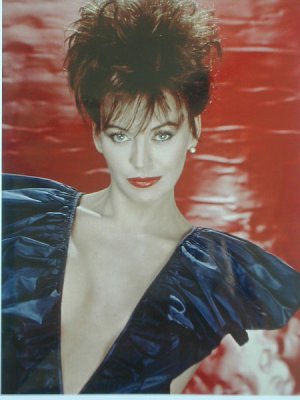 Lesley-Anne Down photo