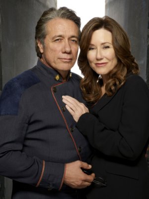 Mary McDonnell photo