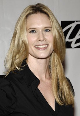 Stephanie March photo
