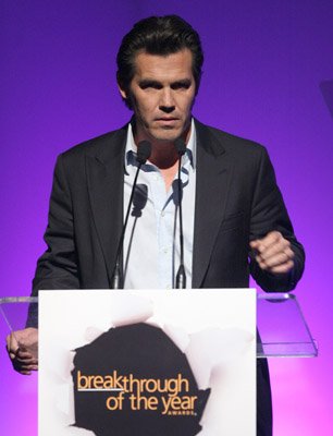 Josh Brolin photo