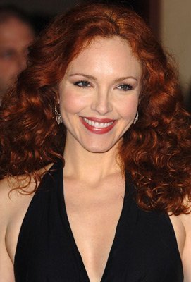 Amy Yasbeck photo