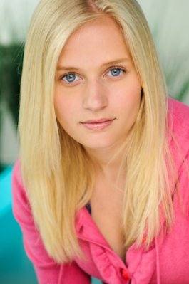 Carly Schroeder photo