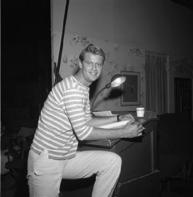 Troy Donahue photo