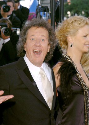 Geoffrey Rush photo