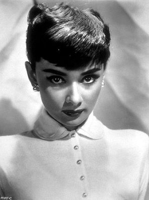 Audrey Hepburn photo