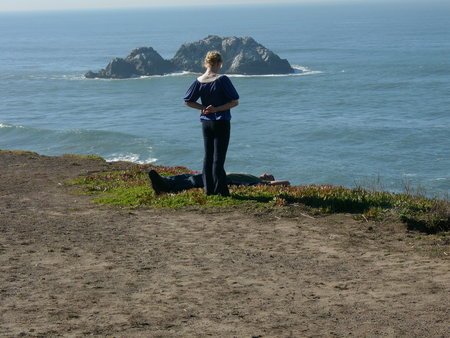 Samaire Armstrong photo