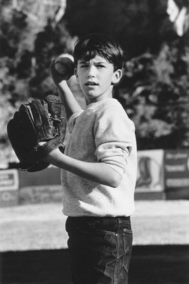 Joseph Mazzello photo