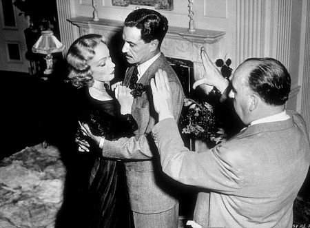 Marlene Dietrich photo